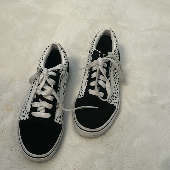 Vans Other - Vans Kids Sneakers EUC UNI”